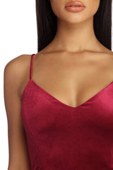 Viviana Formal Velvet Open Back Dress