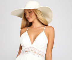 Stylish Girl Summer Crochet Maxi Dress