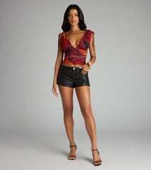 Stay Sweet Abstract Plunge Neck Crop Top