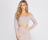 Babe Status Crop Top