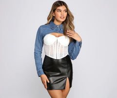 Classic Mood Denim Cropped Topper