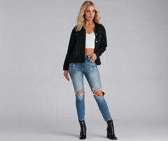 Effortlessly Trendy Boyfriend Denim Jacket