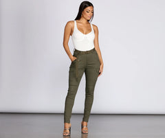 Babe in Skinny Cargo Pants