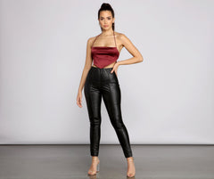Sleek Details Faux Leather Leggings