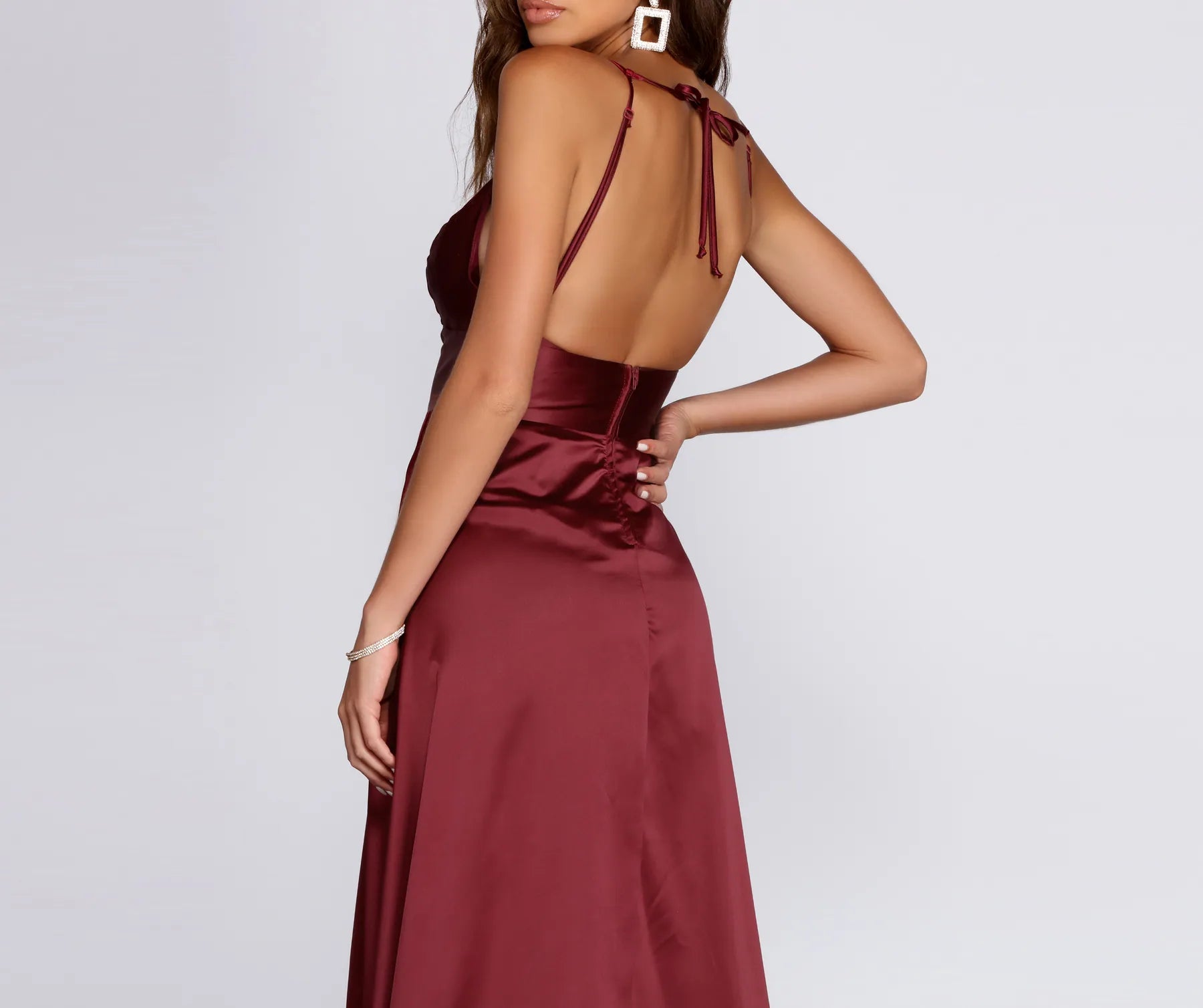 Taylar Satin Gown