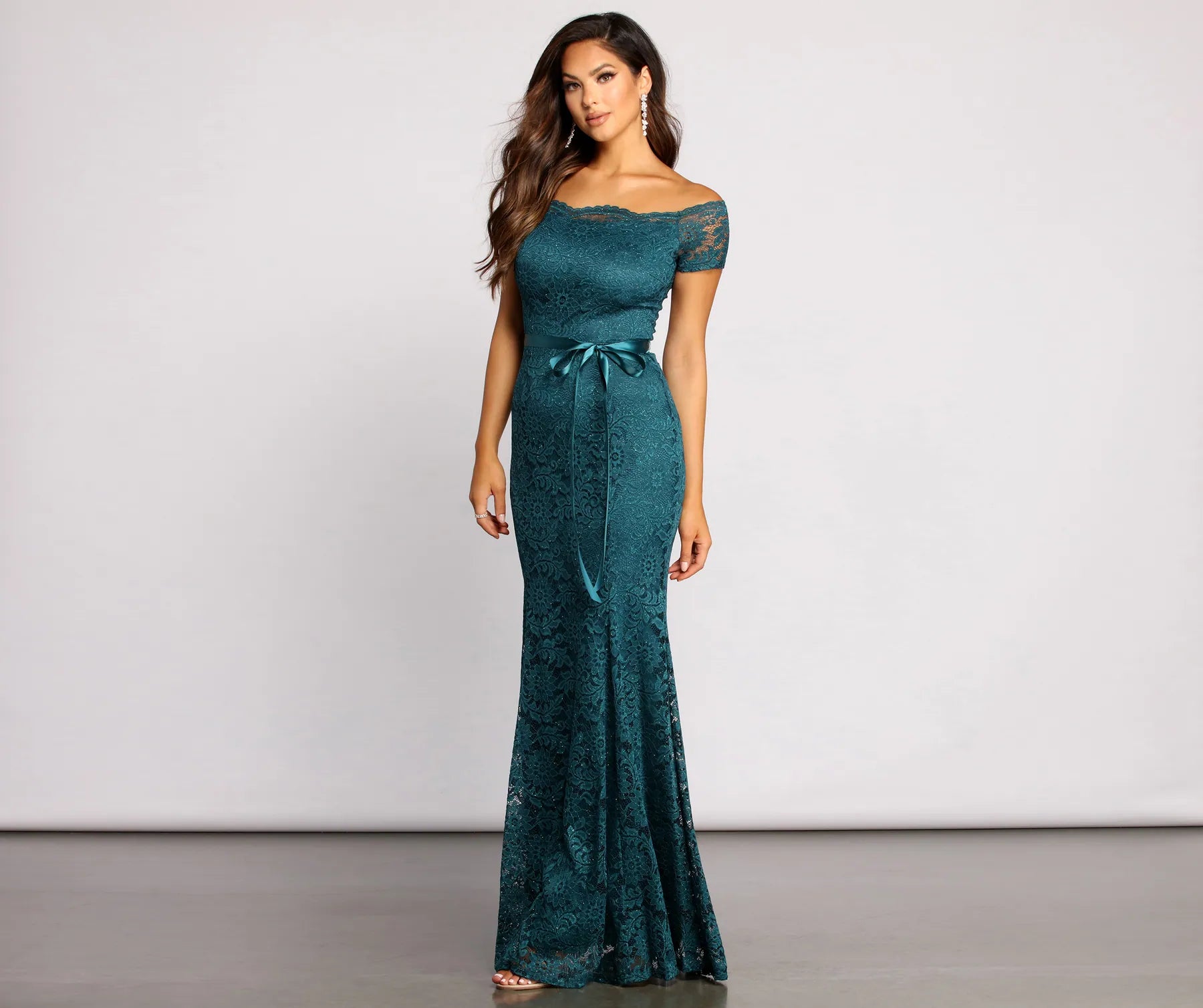 Tia Formal Off The Shoulder Scalloped Lace Dress