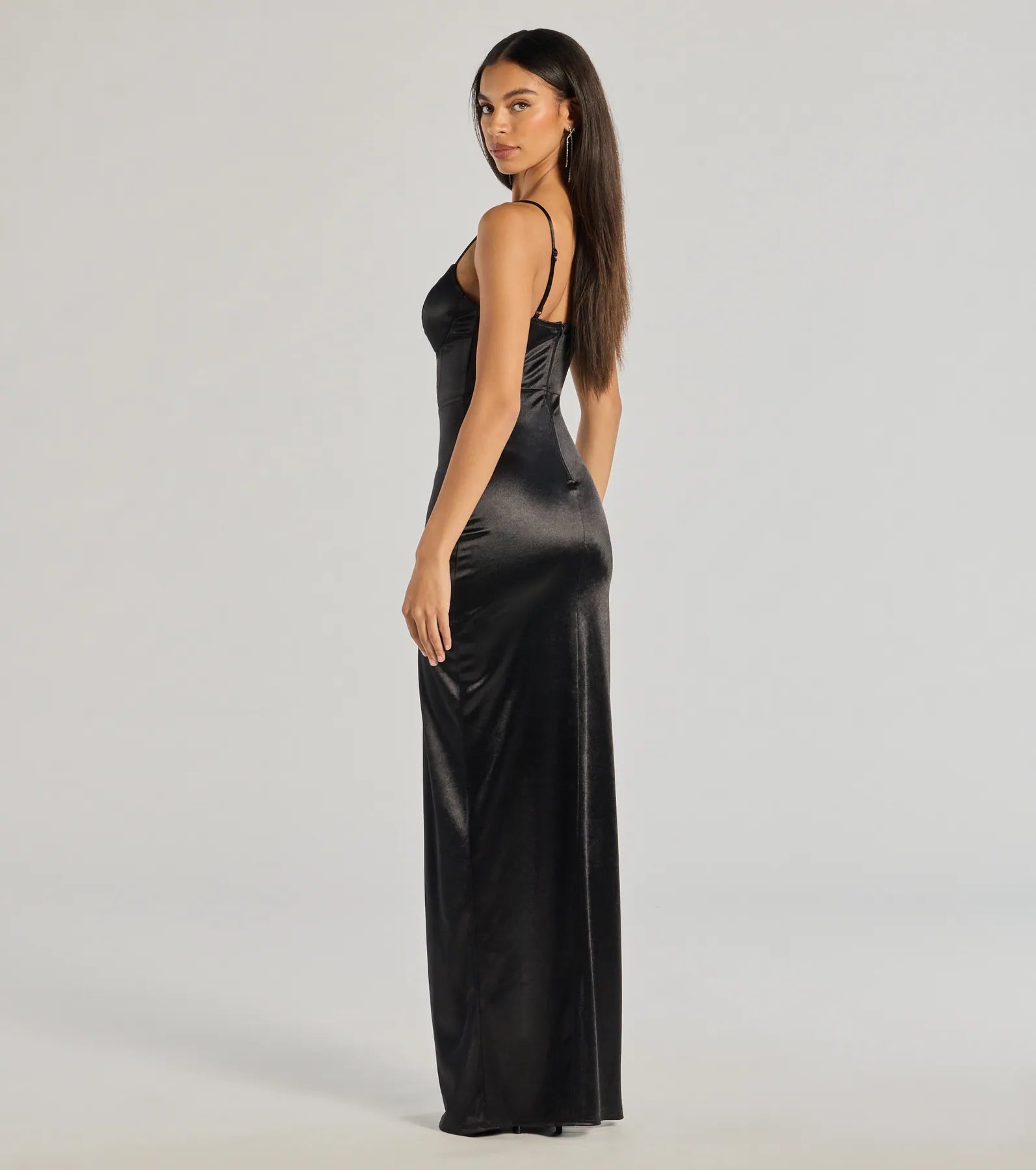 Megan Sweetheart Slit Lace Satin Formal Column Dress