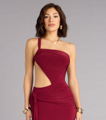 Bold Curve One-Shoulder Maxi Dress