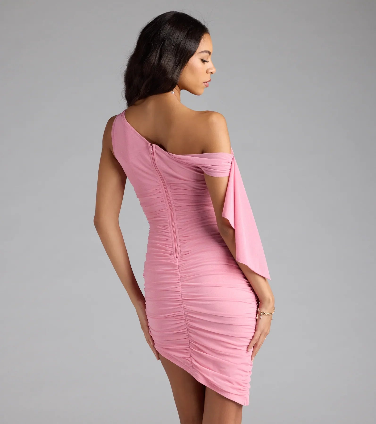 Style Icon Ruffled One-Shoulder Mini Dress