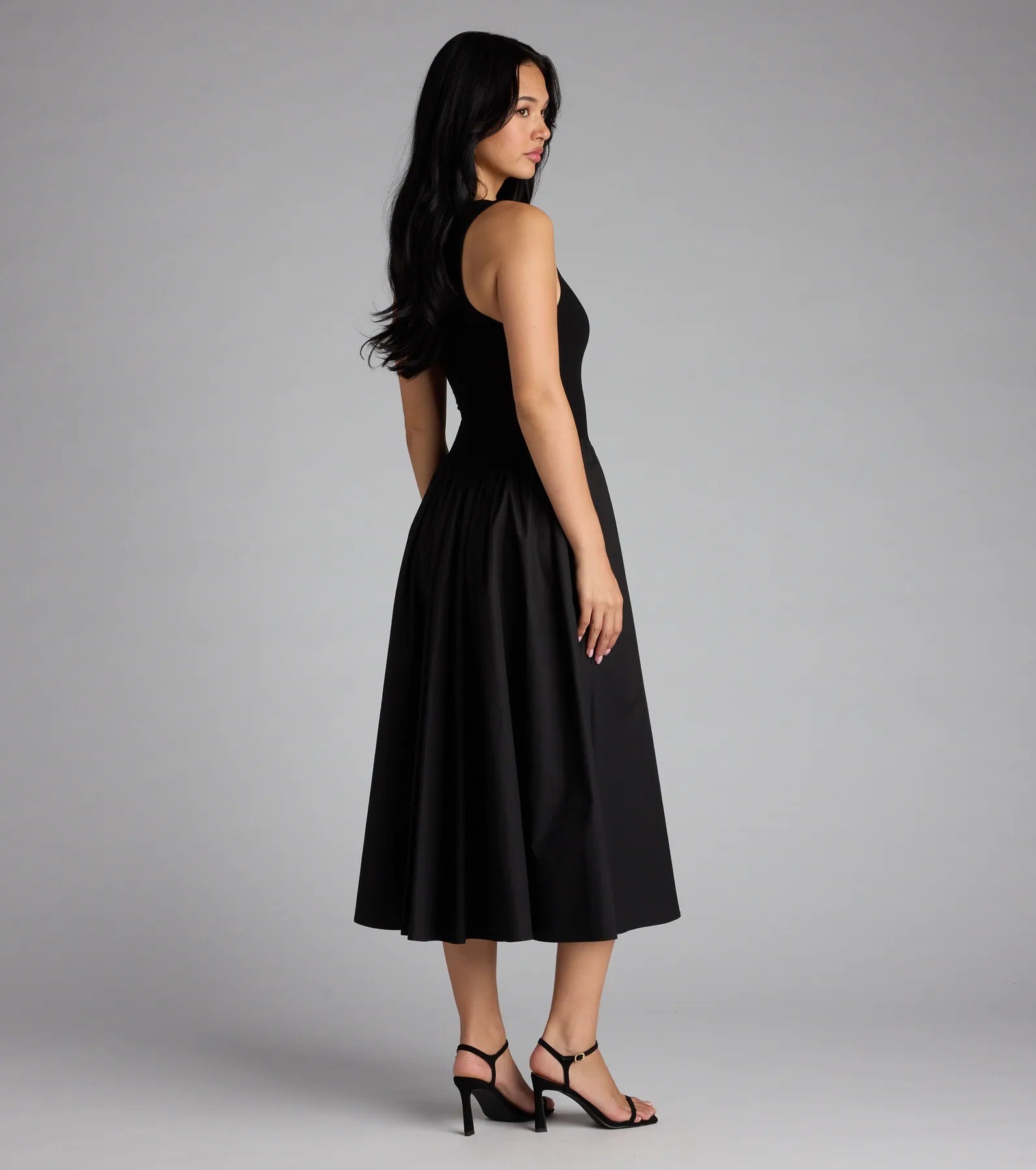 Romantic Sunny Days Crew Neck Poplin Midi Dress