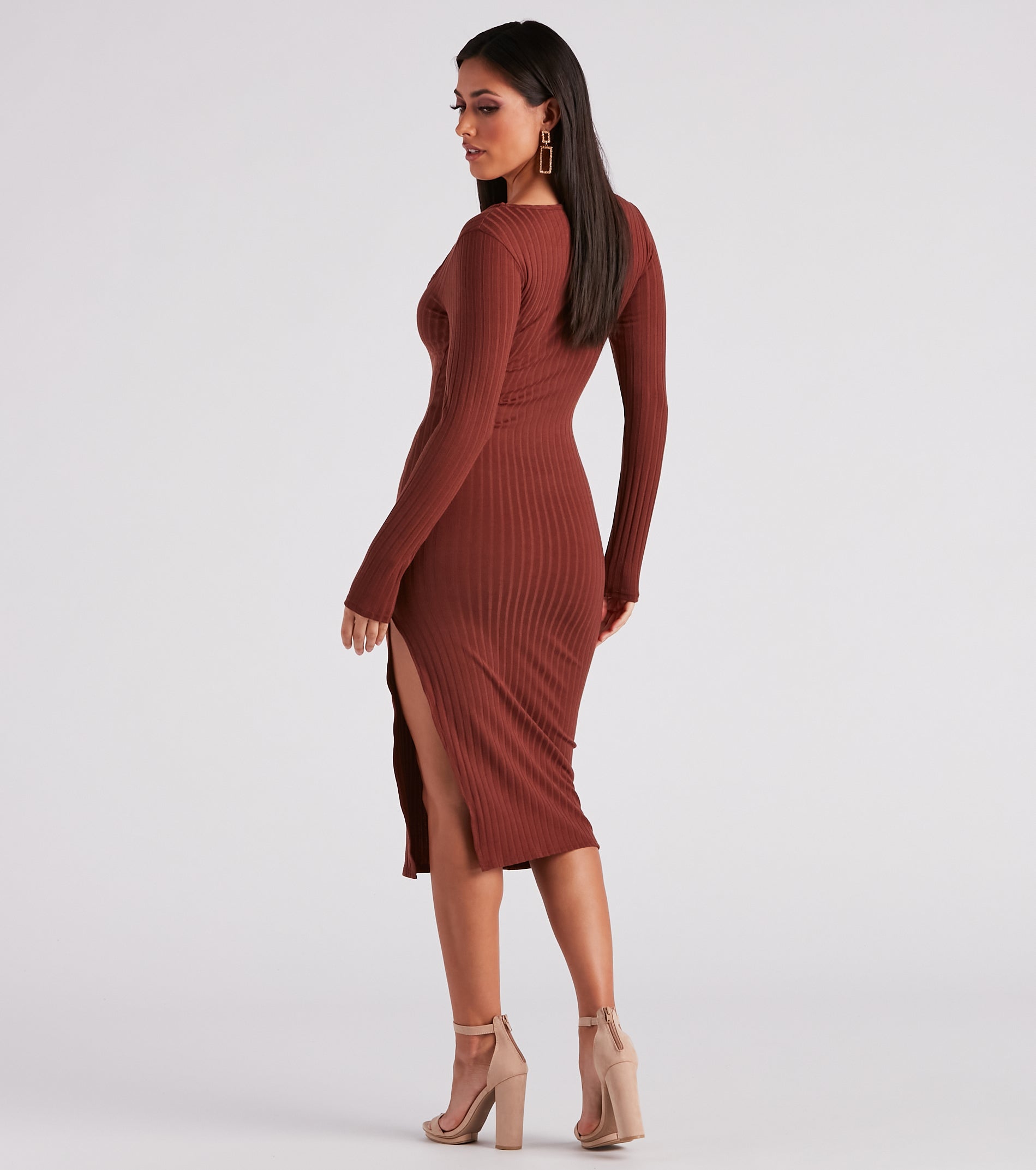 Go With The Scoop Neck Midi Dress