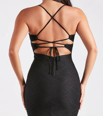 Casual Showstopper Lace-Up Midi Dress