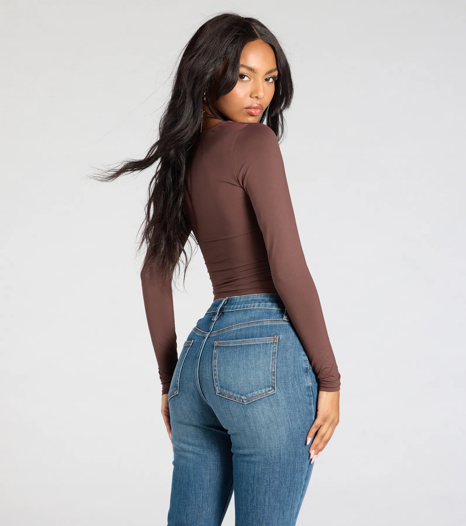 Start With The Basic V-Neck Crop Top