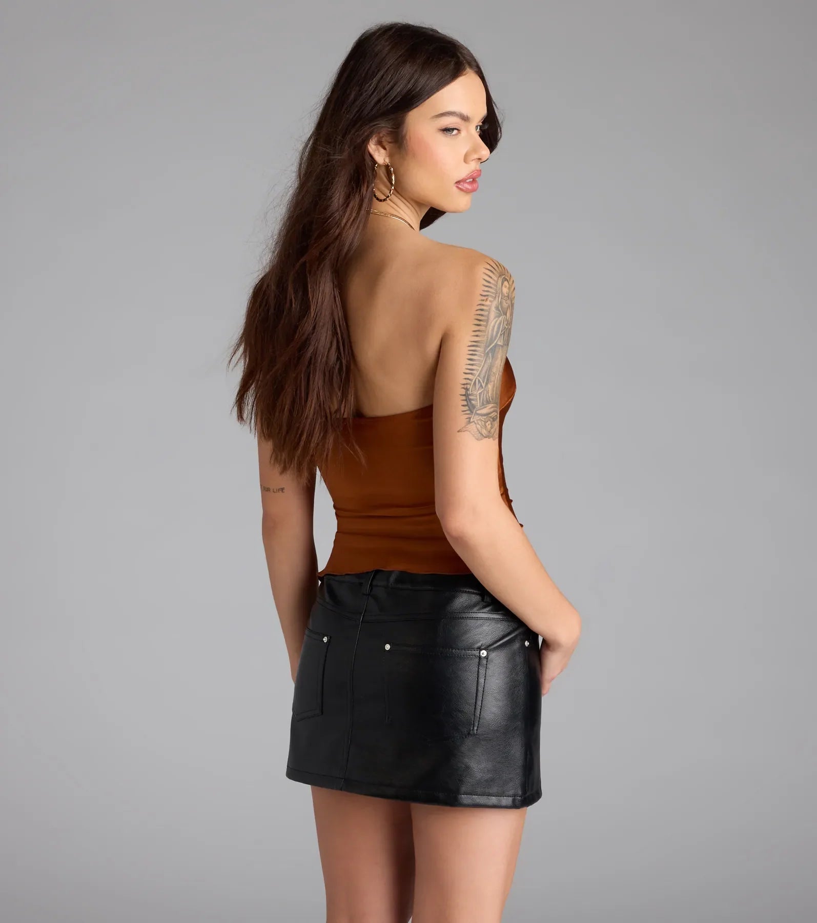 Alluring Muse Cutout Tube Top