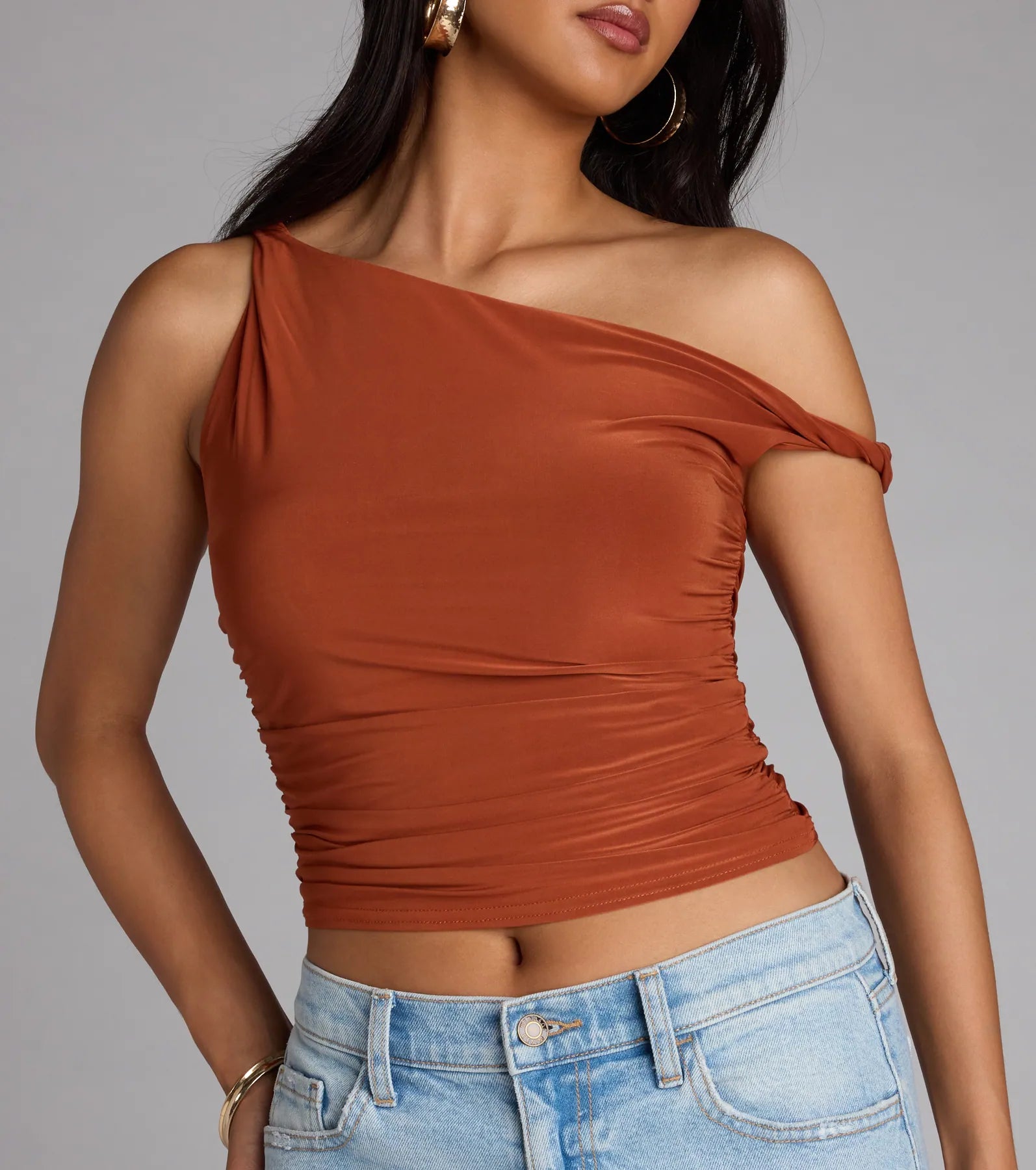 Iconic Chic One-Shoulder Crop Top