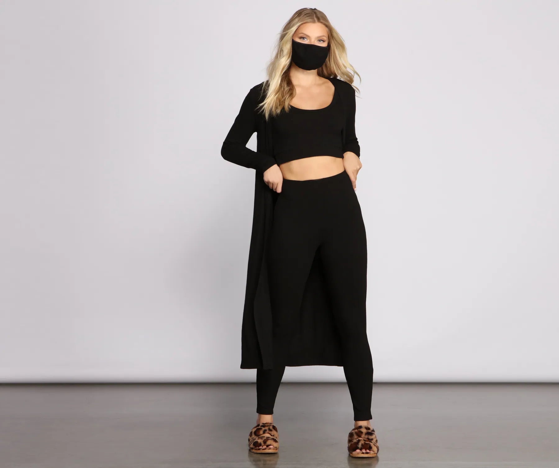 Scoop Neck Ribbed Knit Crop Top