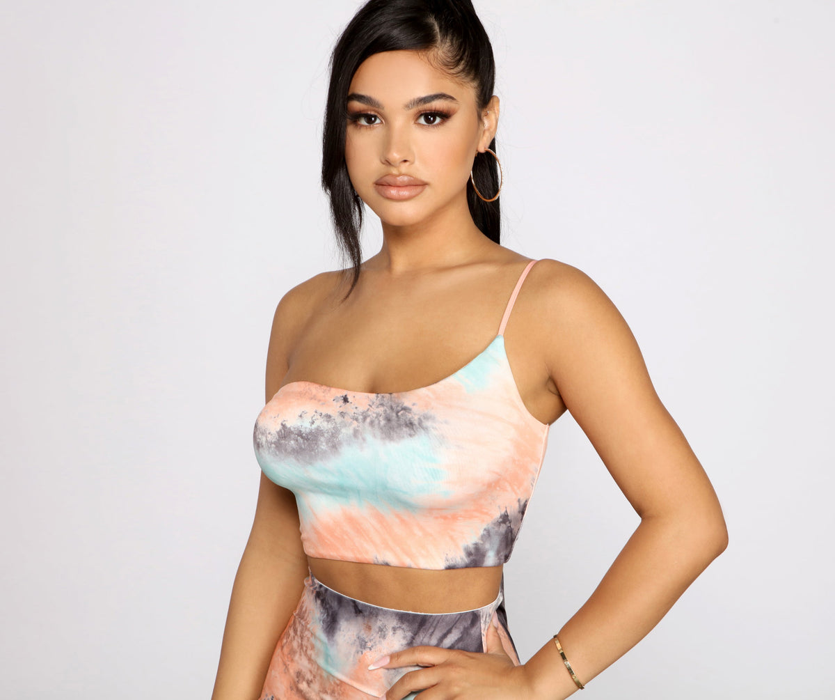 Trendsetting Stunner Tie-Dye Crop Top