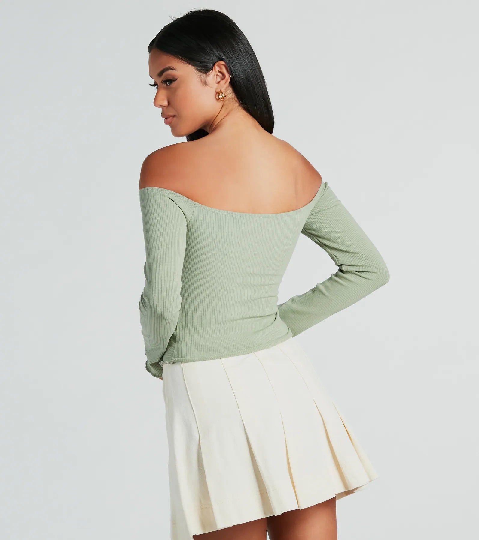 Day To Day Off-The-Shoulder Crop Top