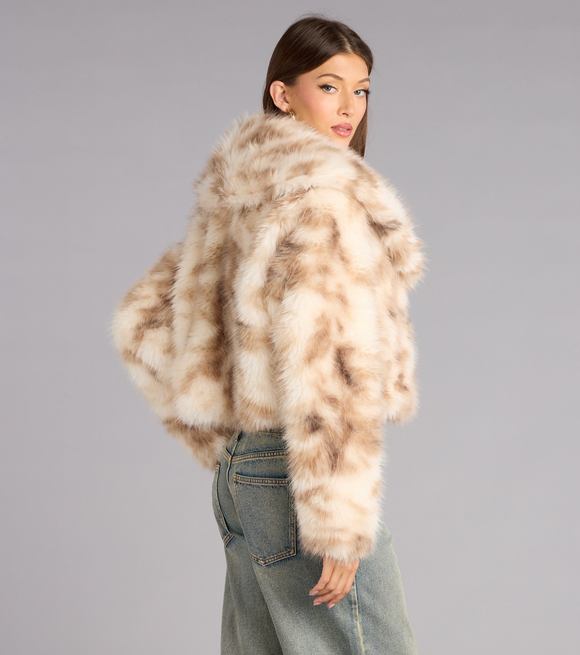 Winter Chic Faux Fur Cropped Coat