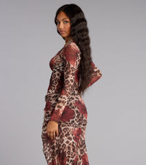 Untamed Bloom Tie-Front Crop Top