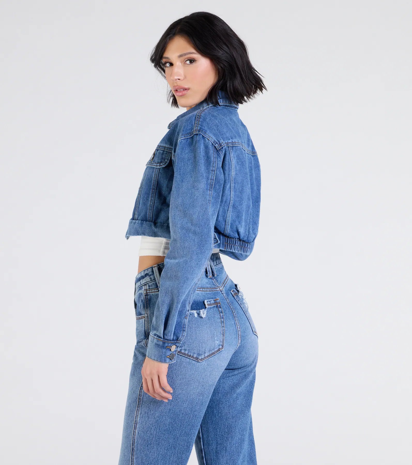 Casually Elevated Cropped Denim Jacket