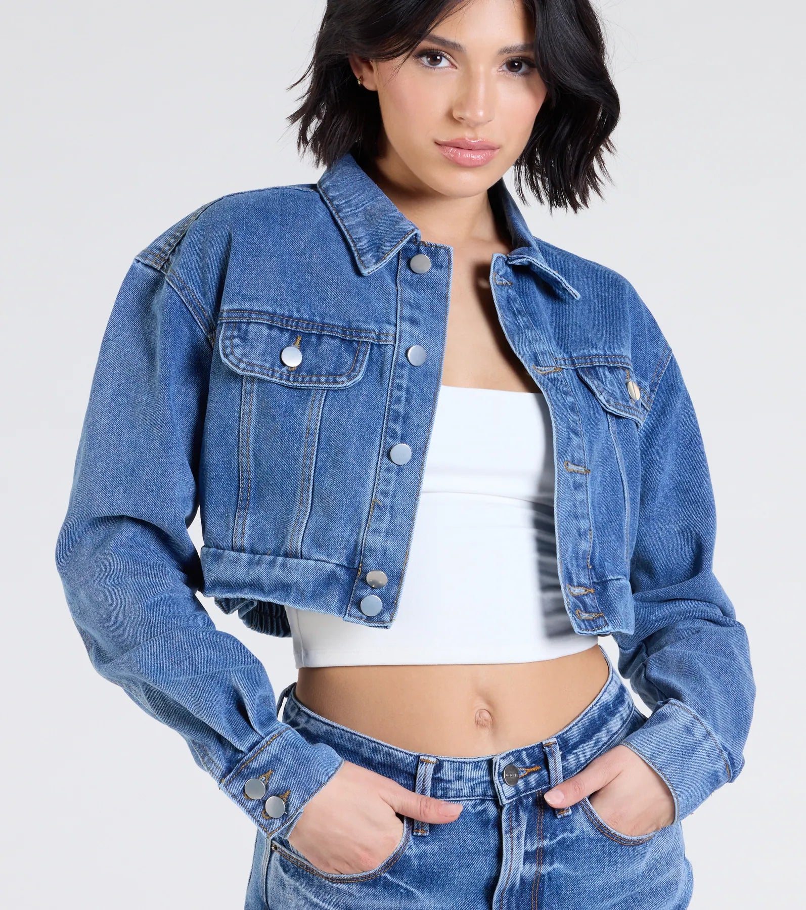 Casually Elevated Cropped Denim Jacket