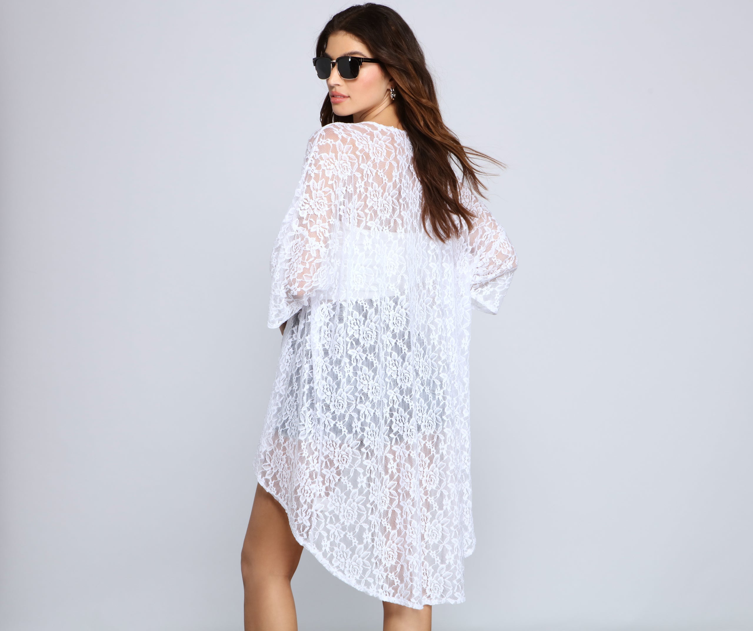 Chic And Sheer Lace Kimono