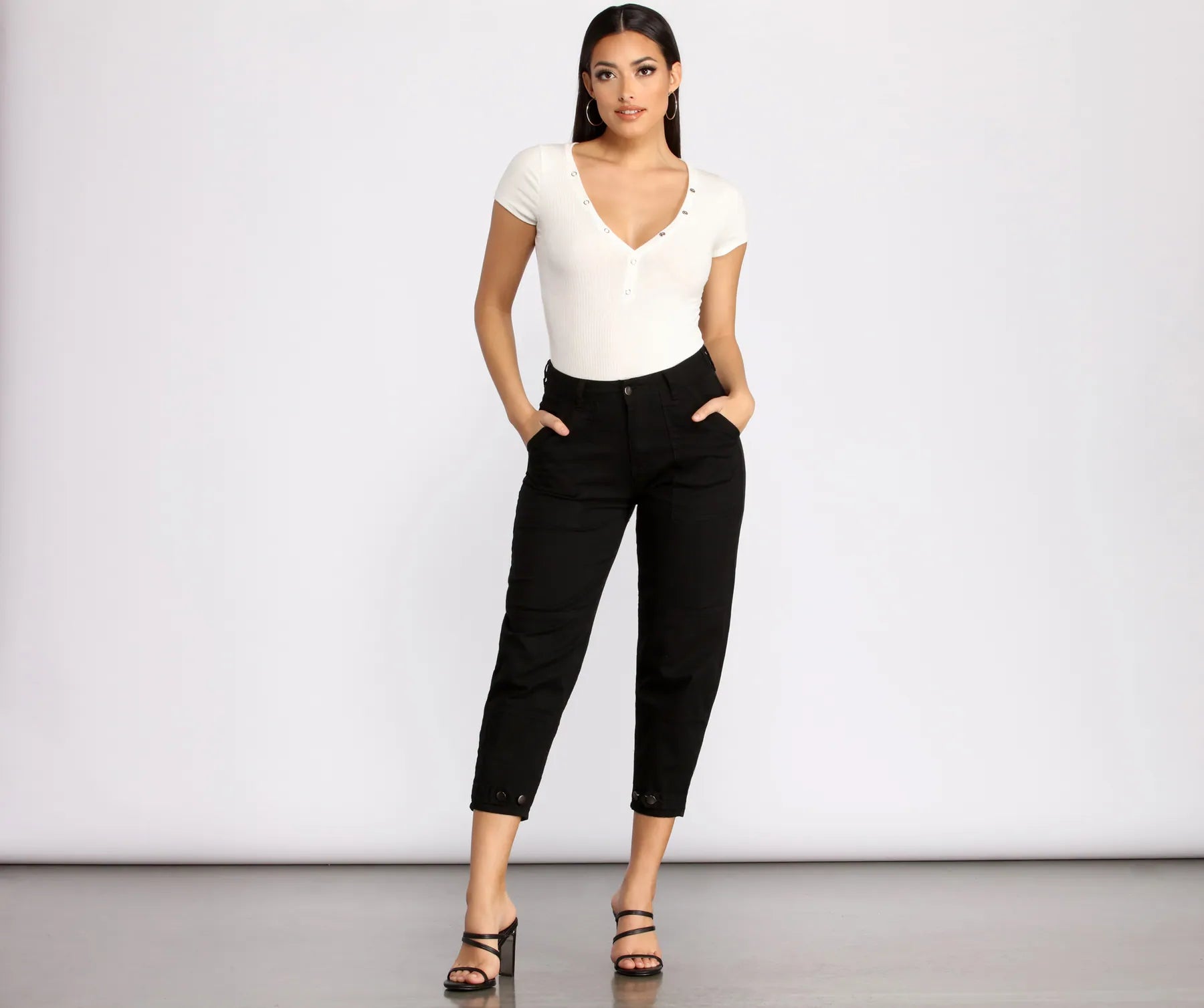 High Rise Relaxed Fit Tapered Pants