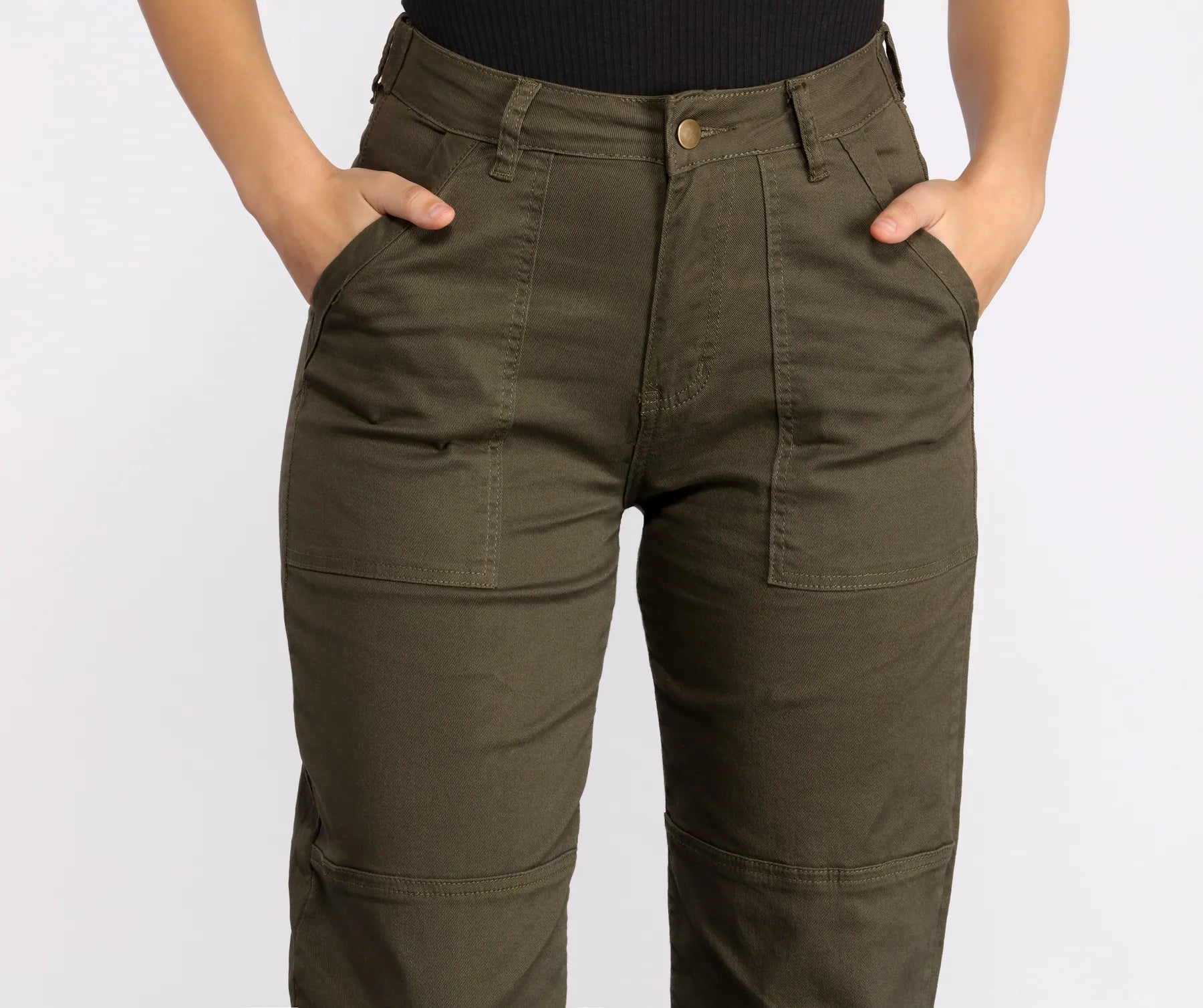 High Rise Relaxed Fit Tapered Pants