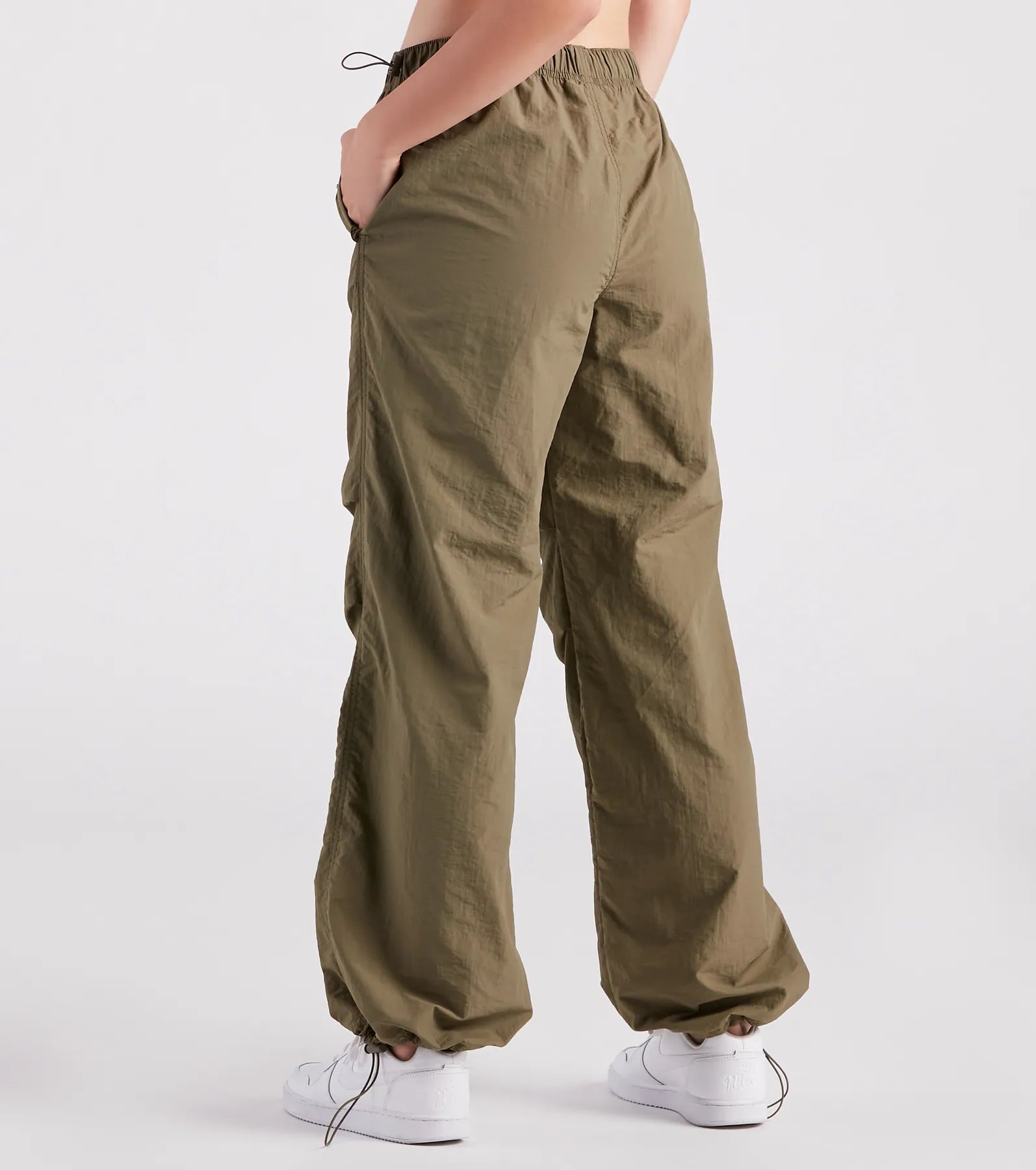 Cool Meter Mid-Rise Parachute Cargo Pants