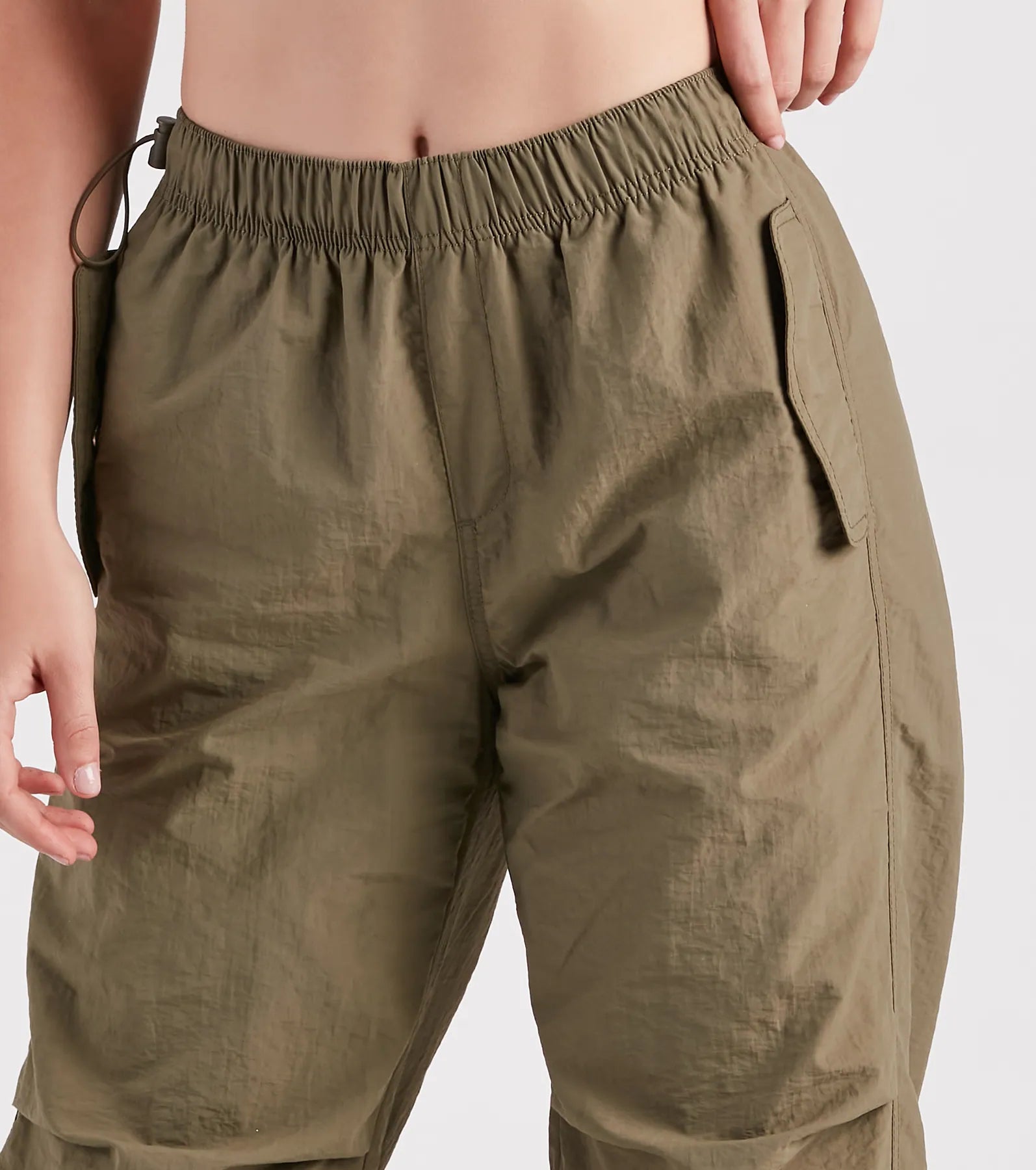 Cool Meter Mid-Rise Parachute Cargo Pants