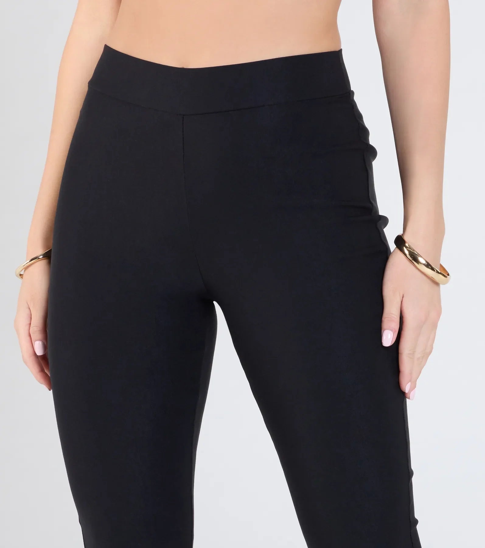 90s Sleek High-Rise Capri Pants
