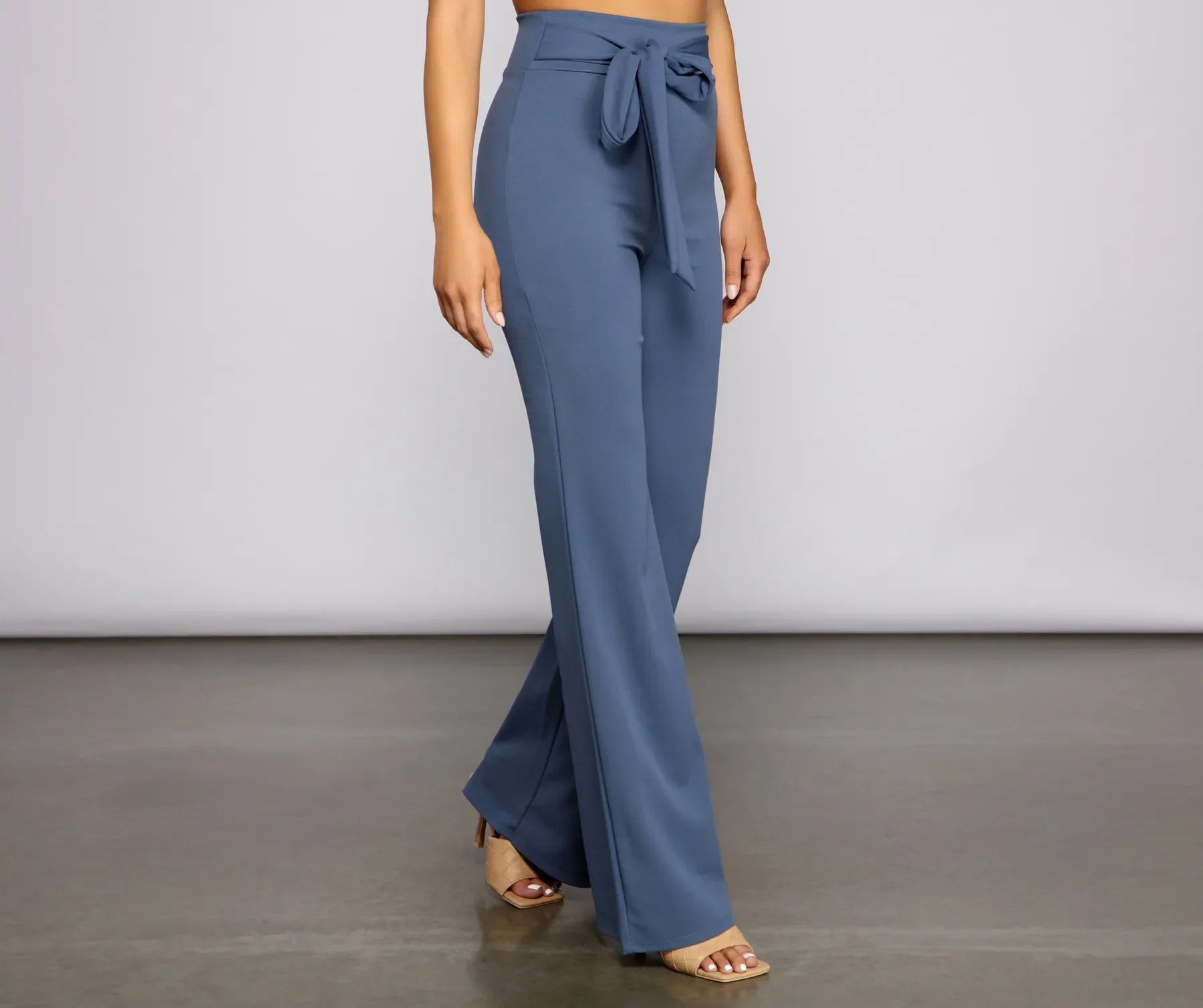 Perfectly Stylish Tie-Waist Pants