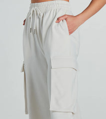 Elevated Cool Wide-Leg Cargo Sweatpants