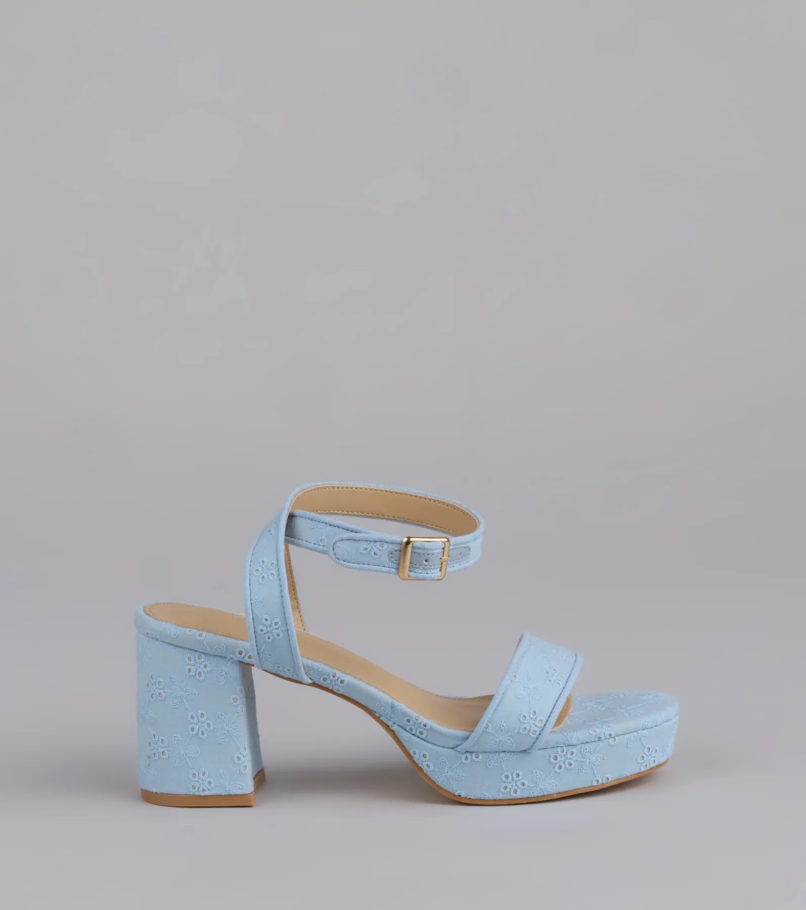 Stroll The Town Eyelet Platform Block Heels