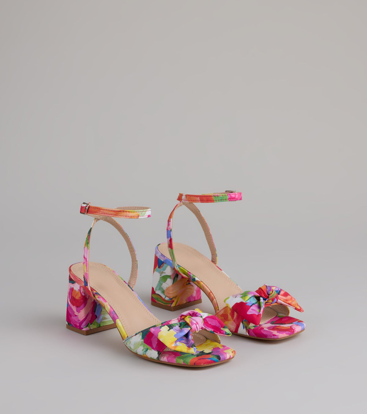 Floral Moment Bow Block Heels