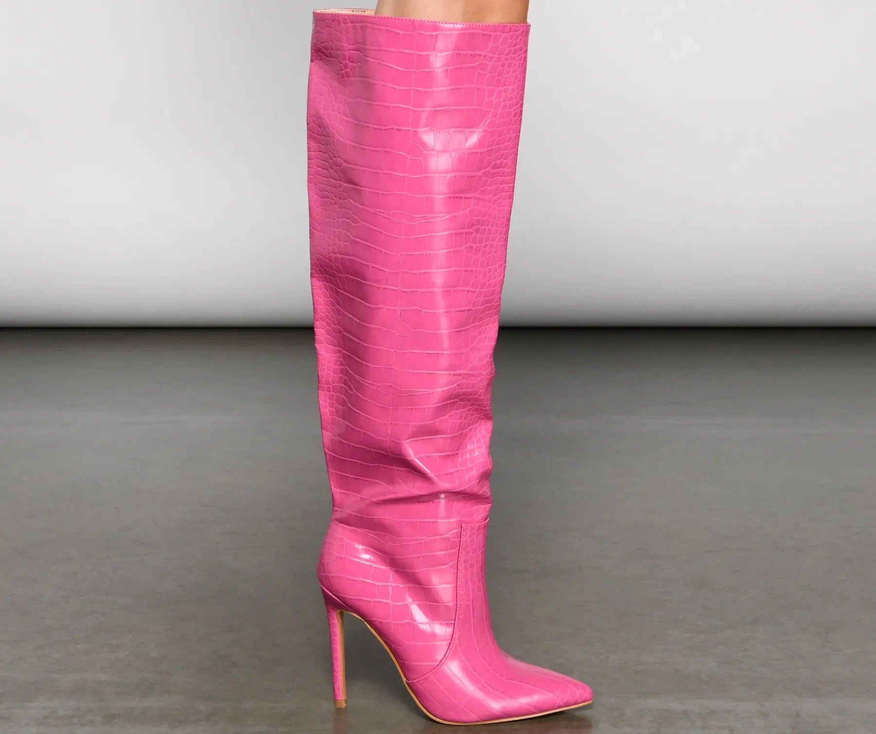 Stylish Gater Knee-High Stiletto Boots