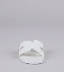 Everyday Chic Cutout Sandals