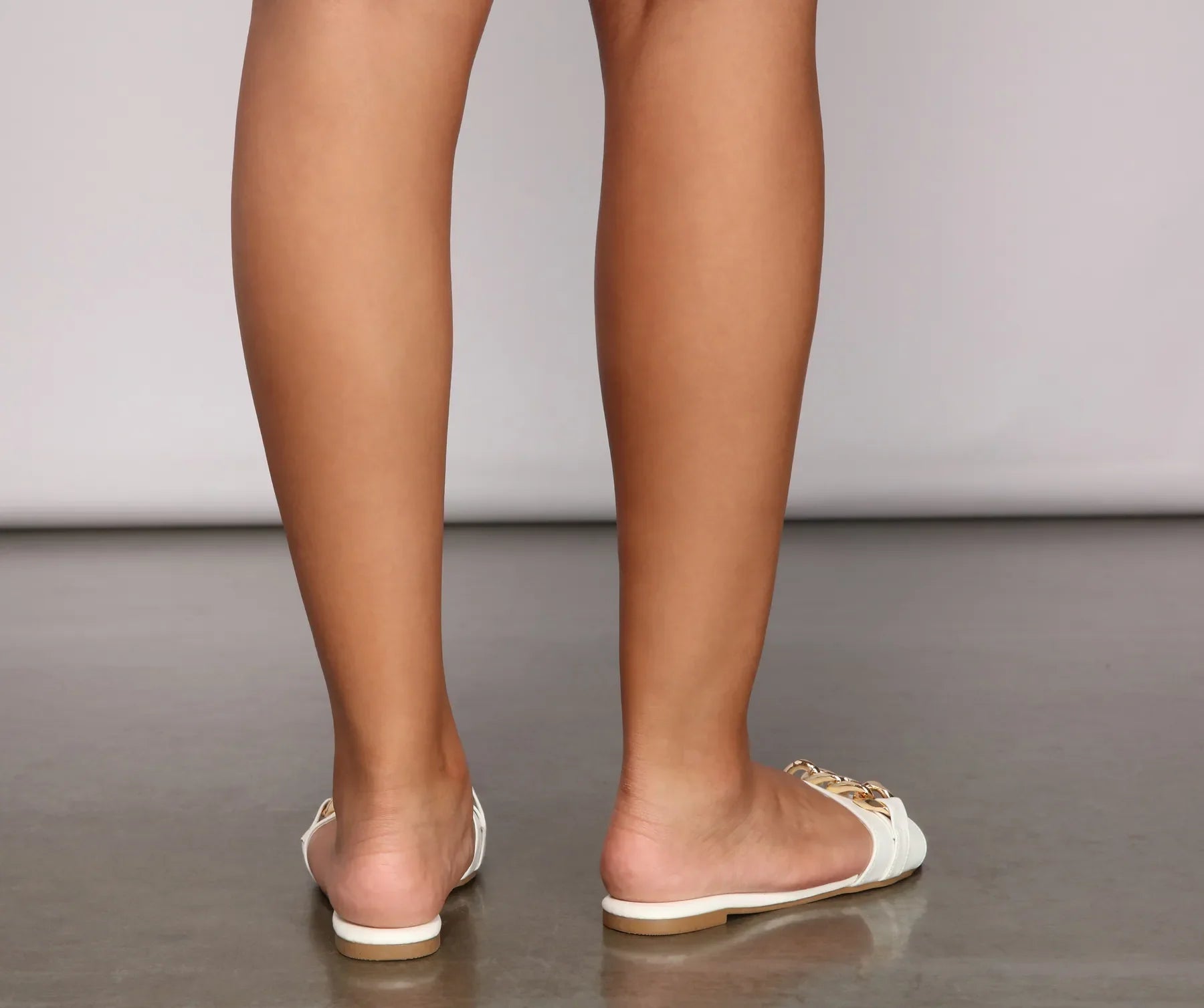 Locked In Style Chunky Chain Link Sandals