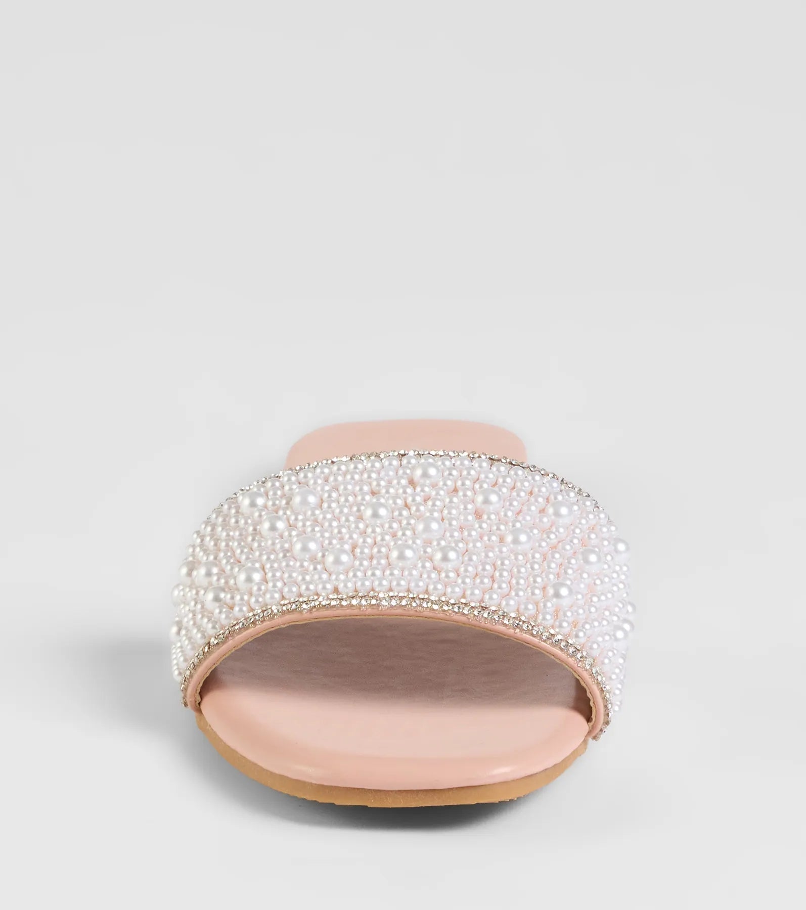 Ever So Chic Rhinestone Pearl Sandals