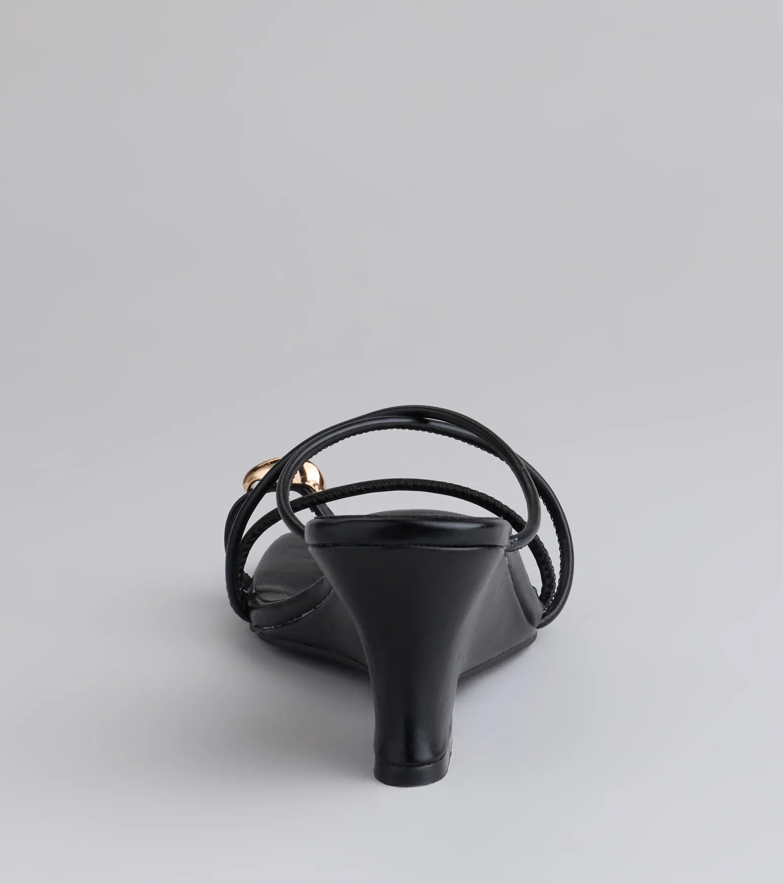 Refined And Classy Toe Ring Strappy Wedges