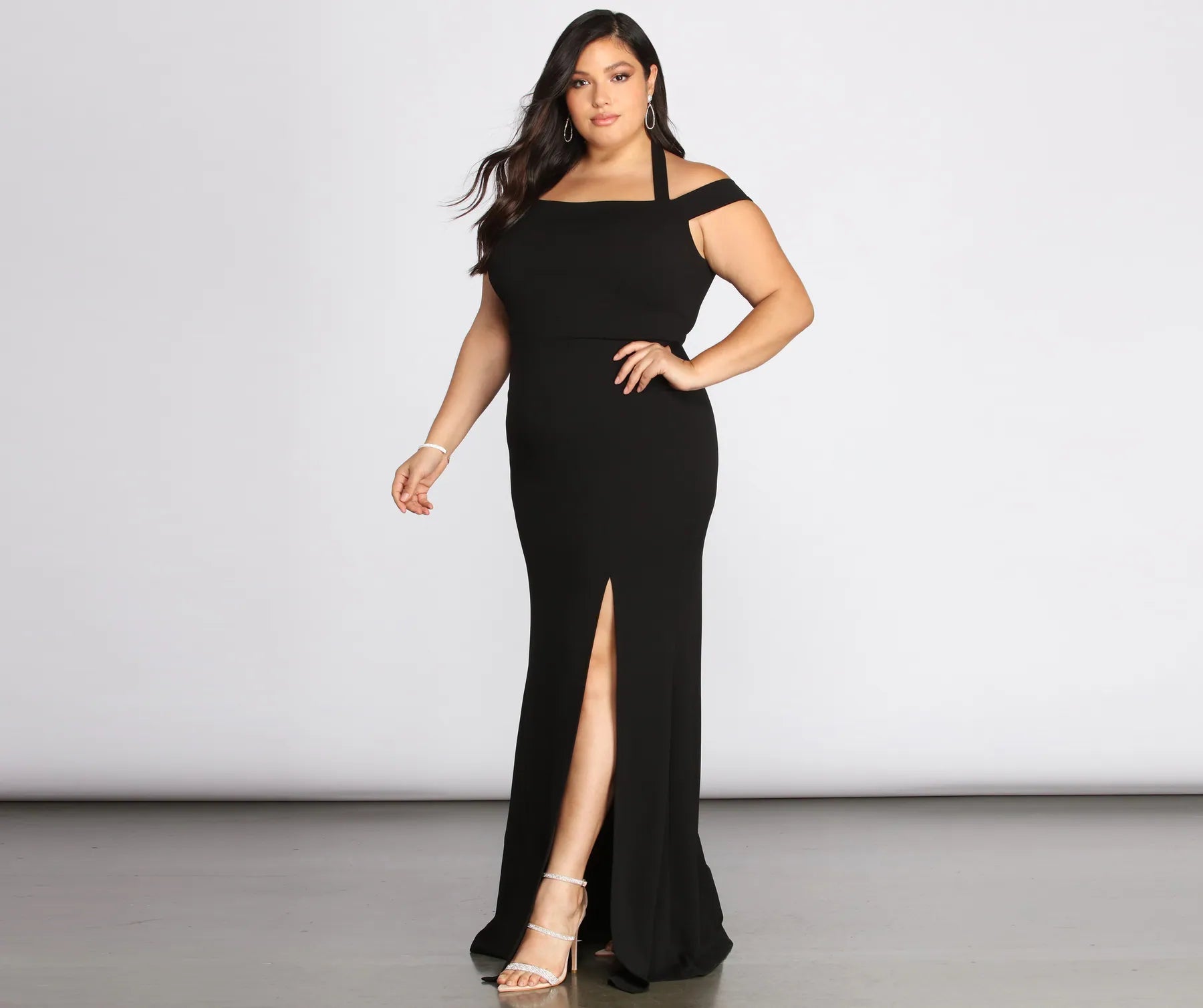 Plus Adelina Formal Halter Crepe Dress