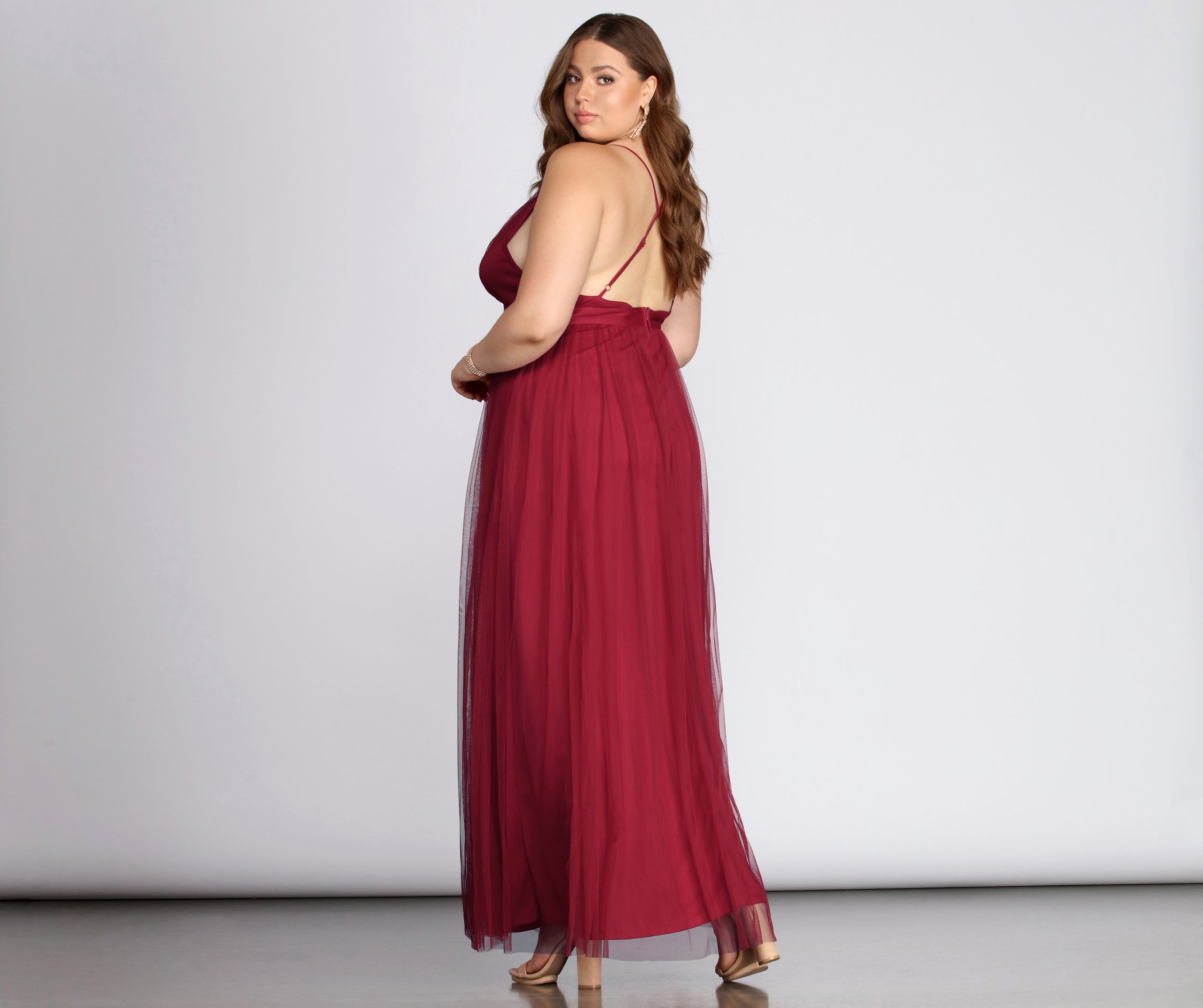 Plus Elisabeth Pleated Tulle Formal Dress