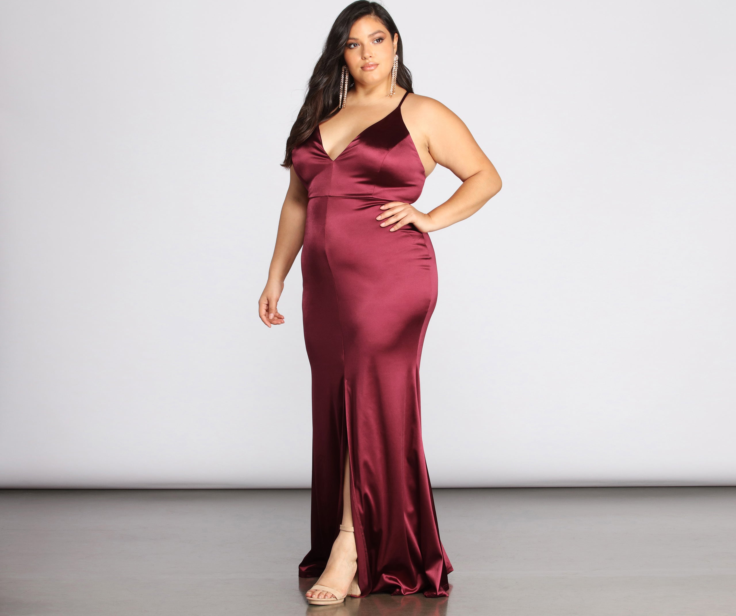 Plus Elin Satin Evening Dress